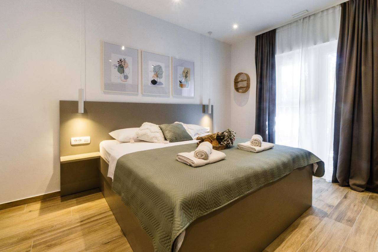 Apartments Kiwi ดูบรอฟนิก ภายนอก รูปภาพ