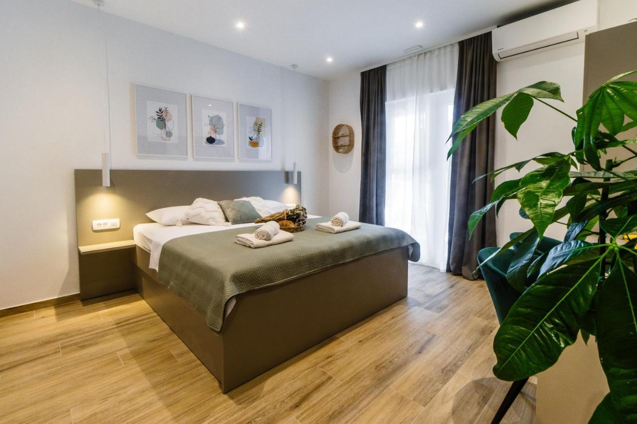 Apartments Kiwi ดูบรอฟนิก ภายนอก รูปภาพ